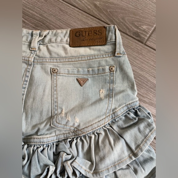 Vintage GUESS|y2K Vintage denim skirt with ruffles•••Light wash,coastal cowgirl - Picture 3 of 10